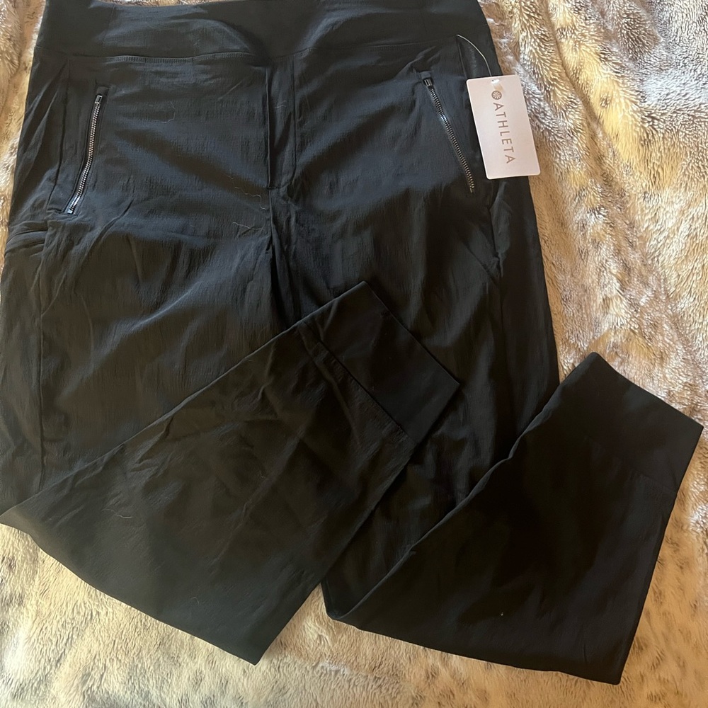 NWT Athleta Trekkie North High Rise Joggers $85